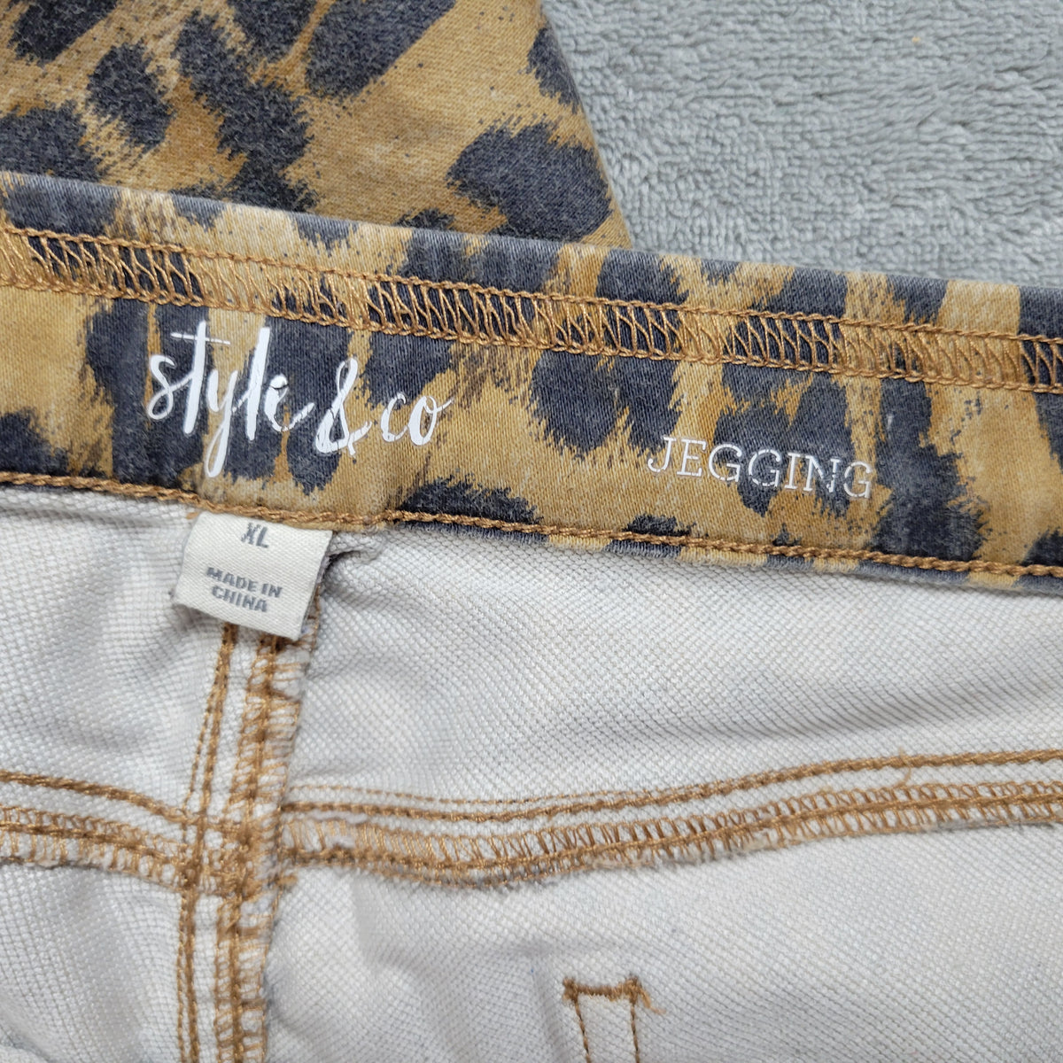 Style Co Jeggings XL Black Tan Animal Print Pull On Tapered Pants ANI66XE