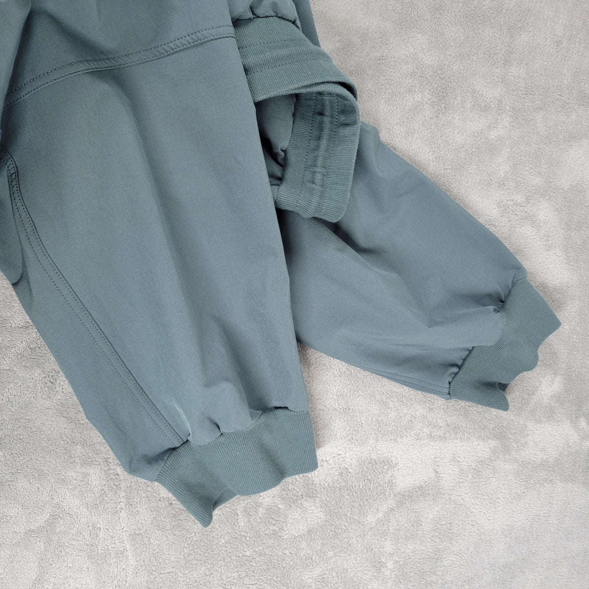 Old Navy Green Water Repellent Joggers Women 2X Plus Buttery Soft Tapered GRE36E