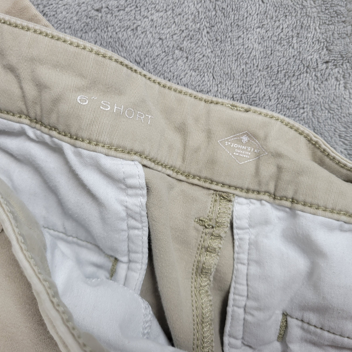 St John's Bay Women 18W Beige Denim Shorts Cotton Blend Stretch Khaki A3E