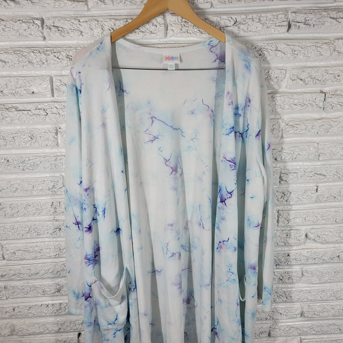 LuLaRoe Cardigan 2XL Plus Size Purple Blue Watercolor Open Front WAT107XE