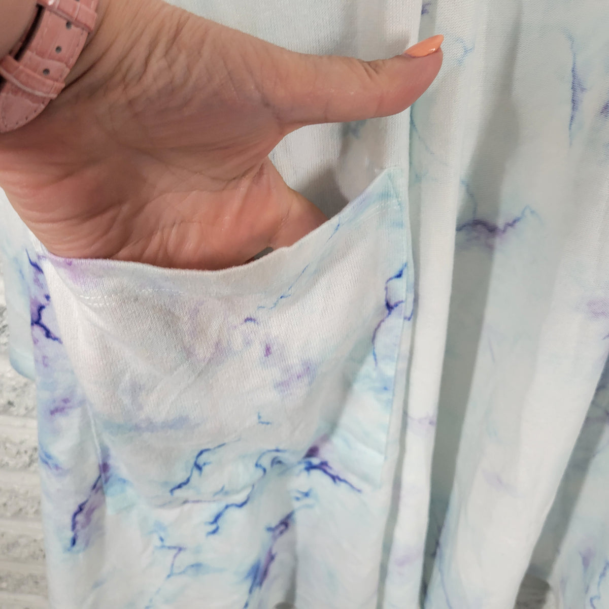 LuLaRoe Cardigan 2XL Plus Size Purple Blue Watercolor Open Front WAT107XE