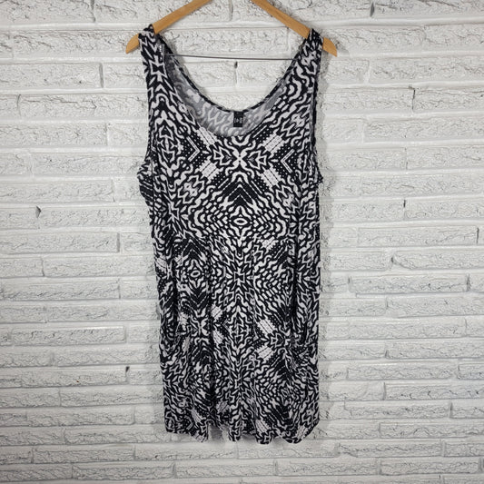 ANA Tank Dress 1X Plus Size Black White Geometric Sleeveless Pockets GEO186XE