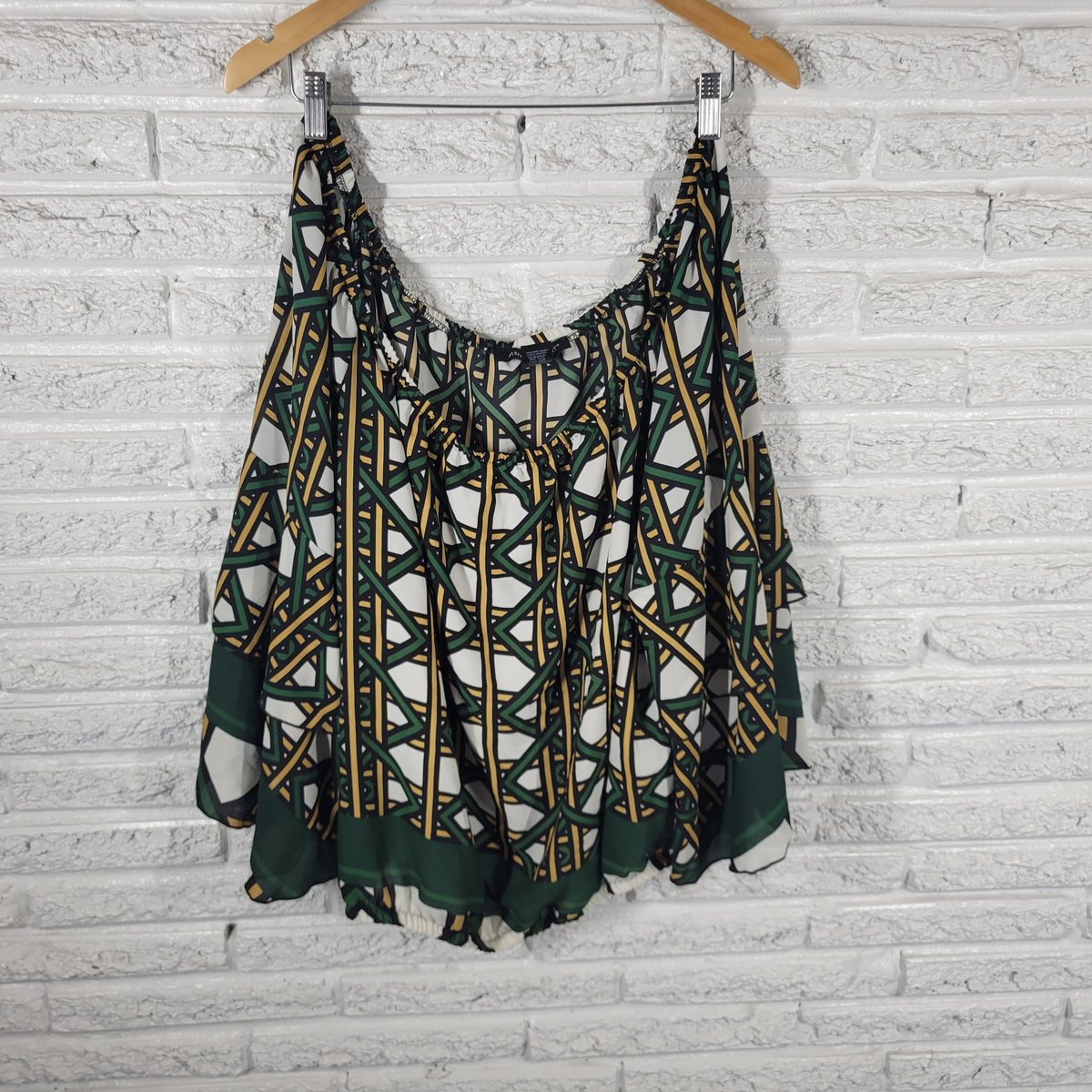 Ashley Stewart Blouse 22 24 Plus Green Tan Geometric Bell 3/4 Sleeve GEO110E