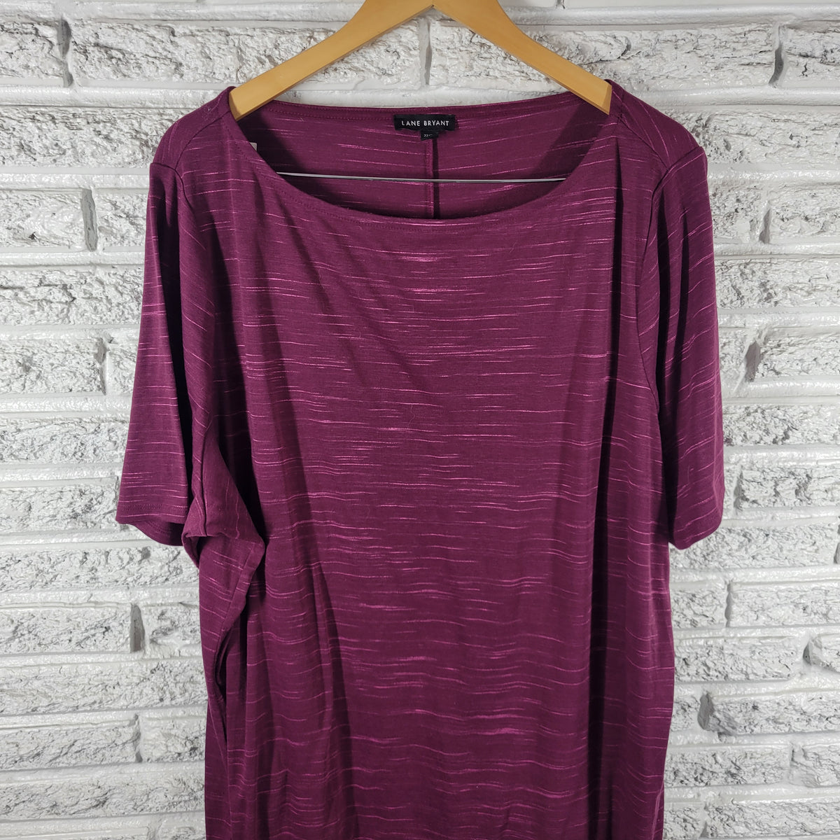 Lane Bryant 22 24 Tee Tunic Top Purple Solid Short Sleeve Side Slit Casual PUR6E