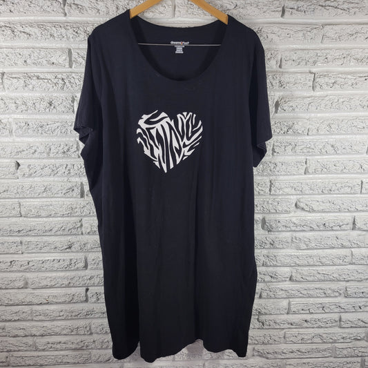 Dreams & Co Women's Plus 1X/2X Black Cotton Sleepshirt Zebra Heart BLA41E