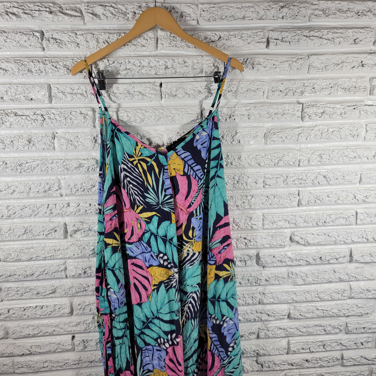 Forever 21 2X Jumpsuit Floral Wide Leg Pockets Belted Adjustable Strap FLO298E