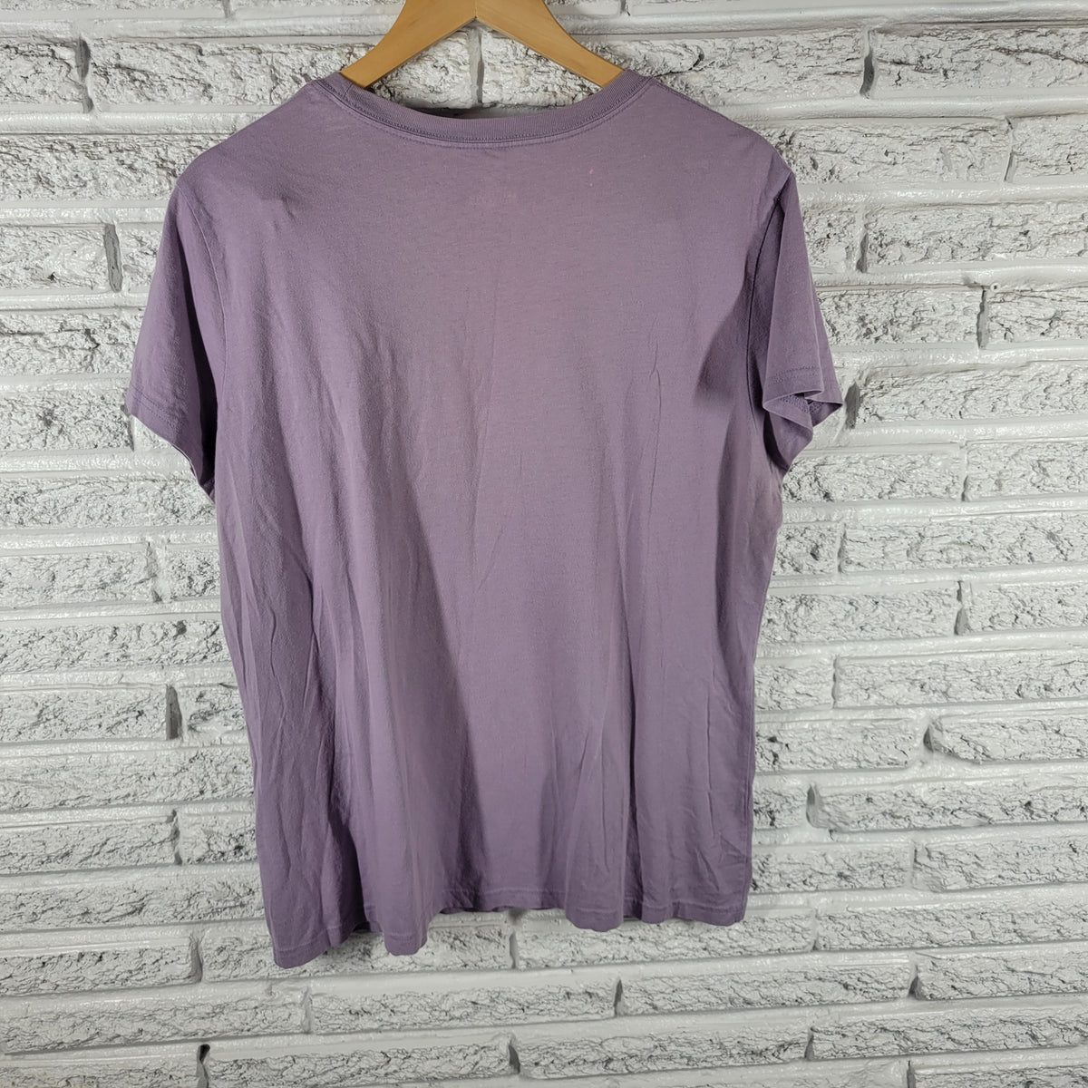 Disney Store Winnie the Pooh Graphic T Shirt Purple Womens Size XL Hunny NOV118E