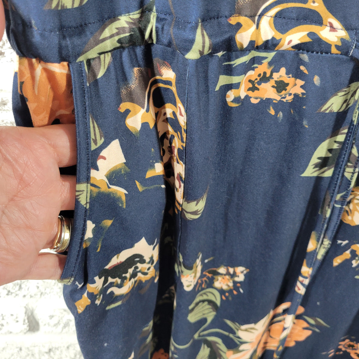 Emery Rose XL Floral Dress Knee Length Belted Sash Pockets Short Sleeve FLO40E