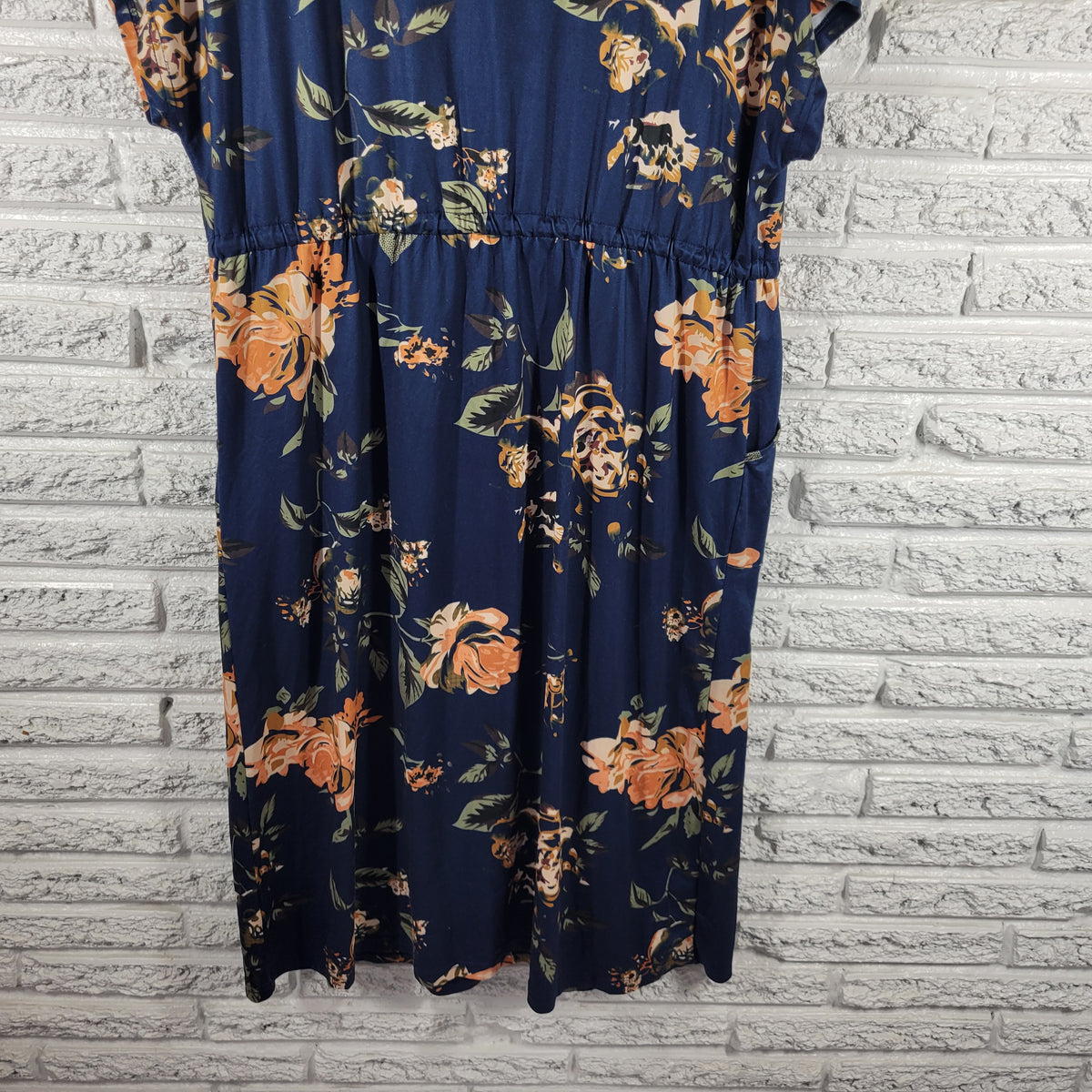 Emery Rose XL Floral Dress Knee Length Belted Sash Pockets Short Sleeve FLO40E