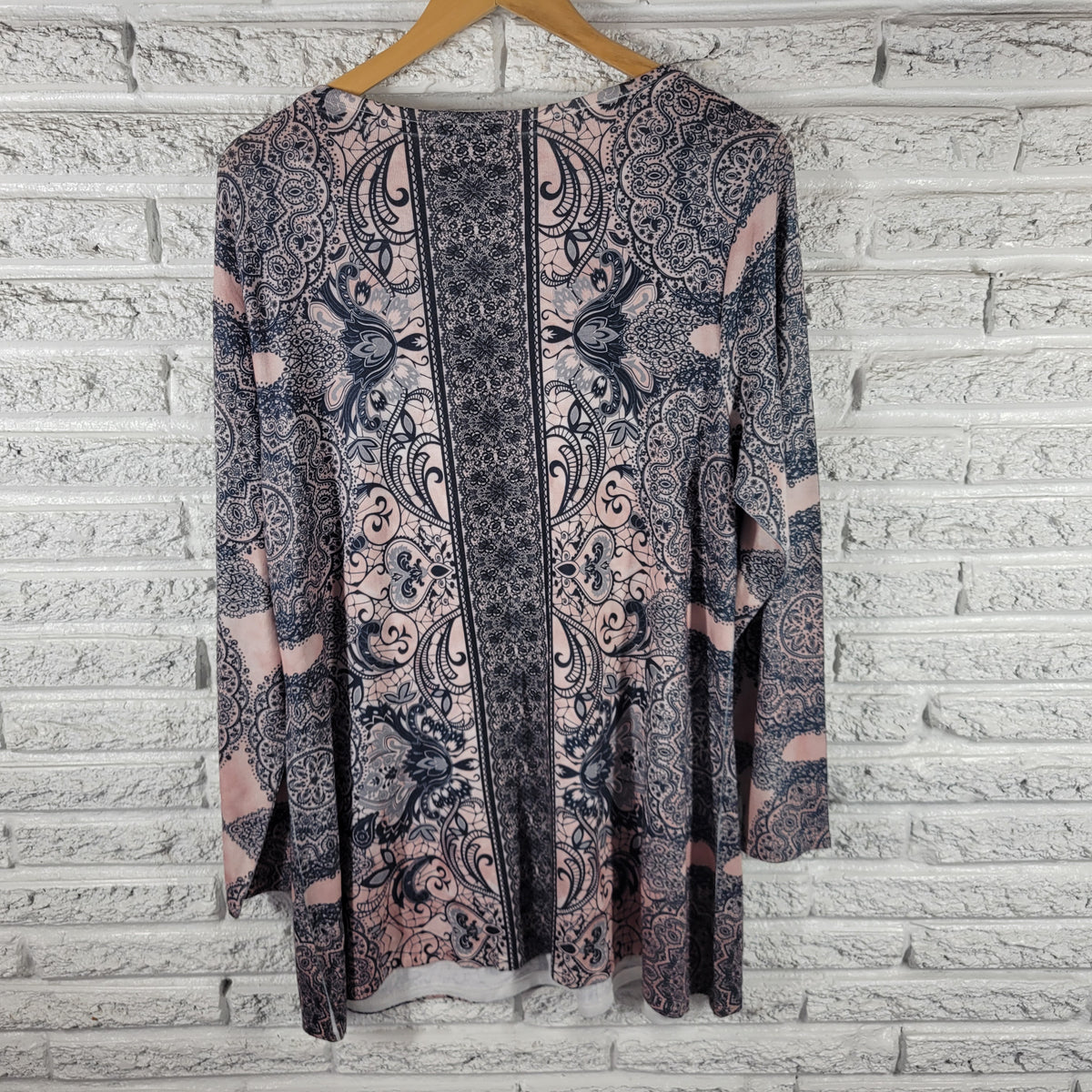Style & Co XL Tunic Top Geometric Rhinestone Knit Blouse Long Sleeve GEO84E