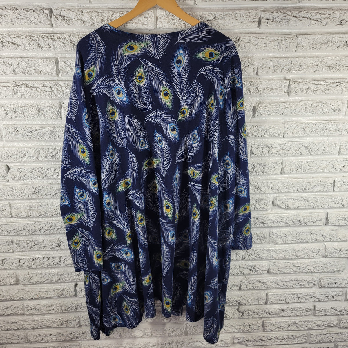 LuLaRoe 2XL Open Cardigan Sweater Peacock Feather Blue Plus Size Knit C7E