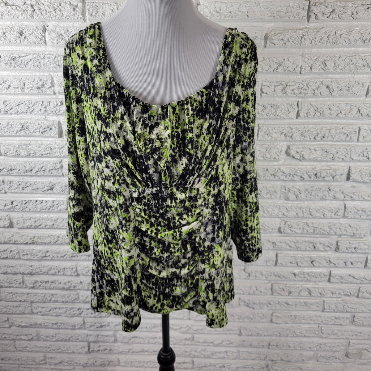 Alfani 2X Blouse Green Black Watercolor Pleated Ruched 3/4 Sleeve Top WAT59E