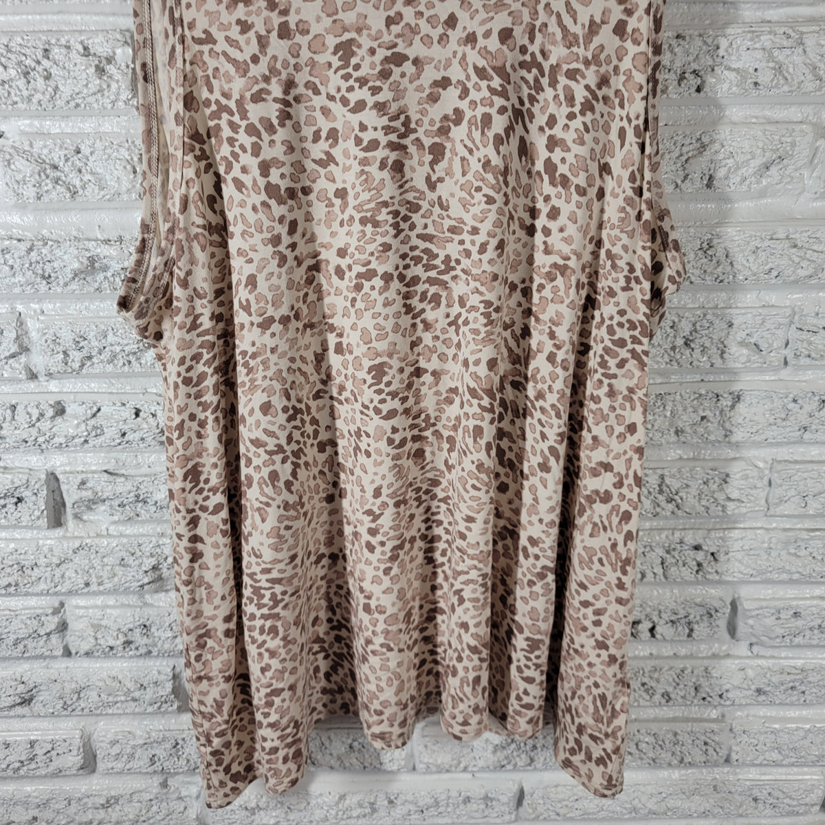Old Navy Tank Top XL Animal Print Brown Tan Sleeveless Crew Neck Pullover ANI69E