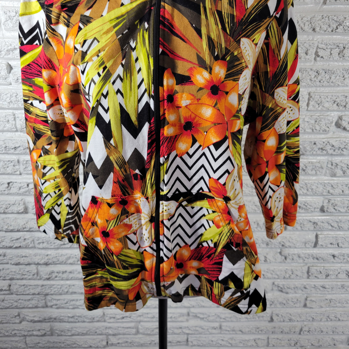 Onque Casuals Women XL Jacket Floral Full Zip 3/4 Sleeve Cotton Pockets FLO302E