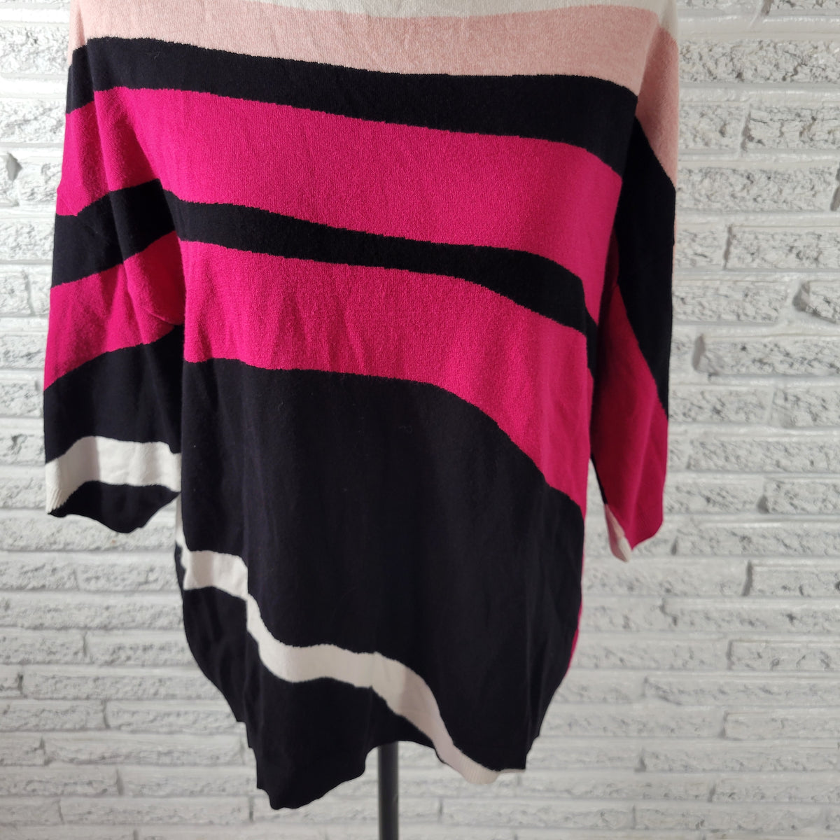 Chicos XL Pink Striped Pullover Sweater 3/4 Sleeve Tight Knit Crewneck Tops STR95E