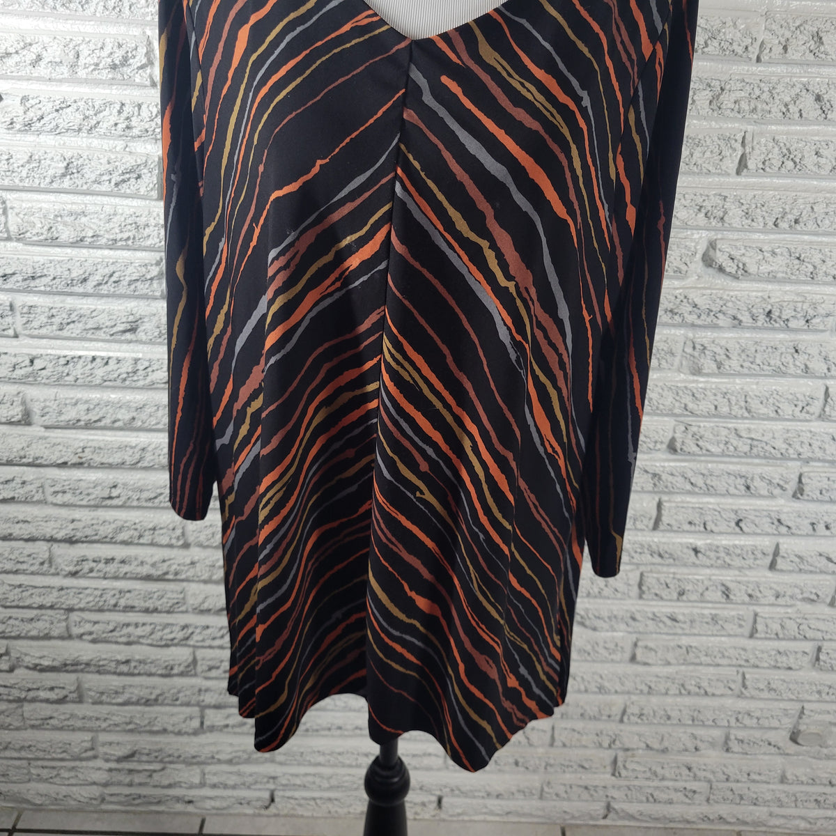 Bob Mackie Wearable Art Womens 1X Striped V-Neck 3/4 Sleeve Blouse Top Casual STR126E