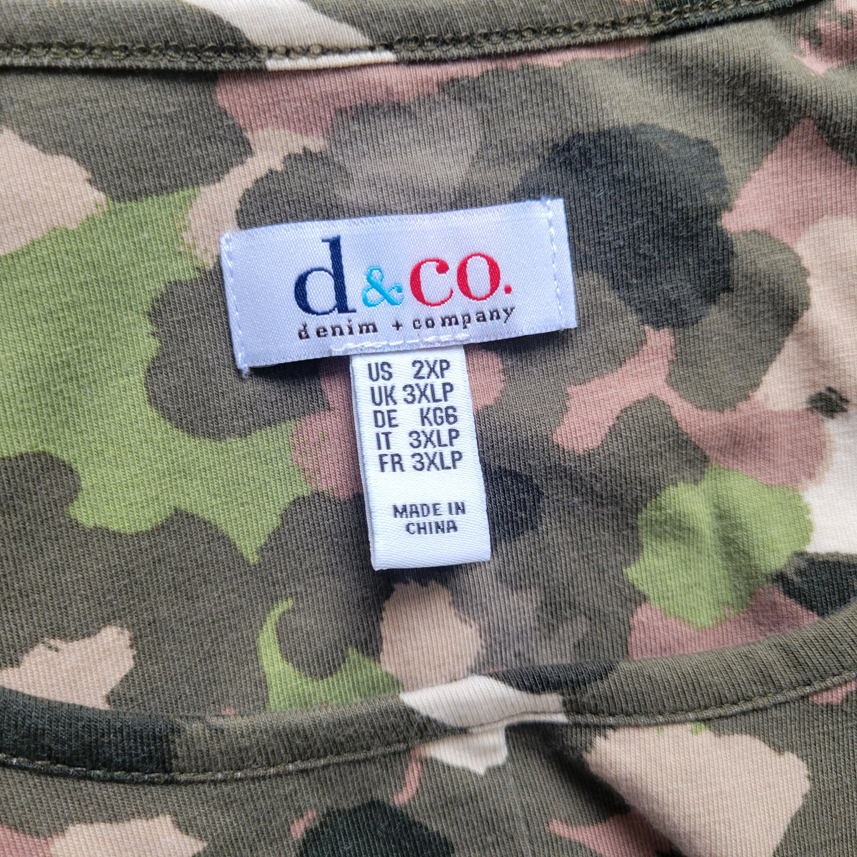 Denim & Co Womens 2XP Petite Plus Green Camo Camouflage Jersey Crew Neck Tee Top CAM4E