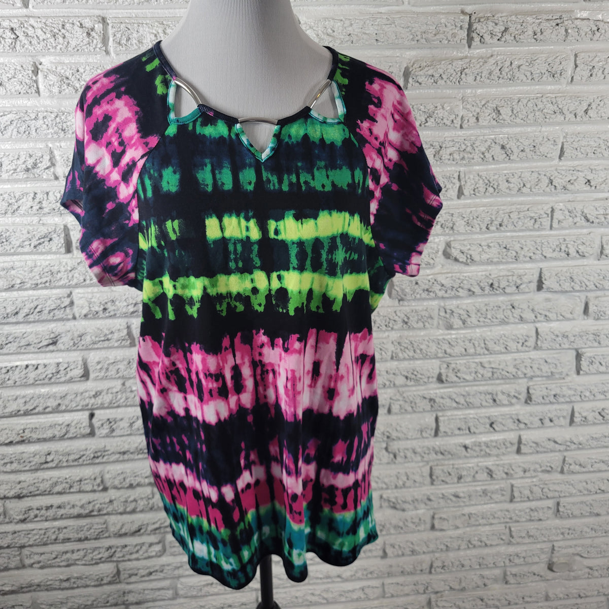 Rafaella Women 2X Tee Shirt Cotton Tie Dye Keyhole Short Sleeve Multicolor Top TIE4E
