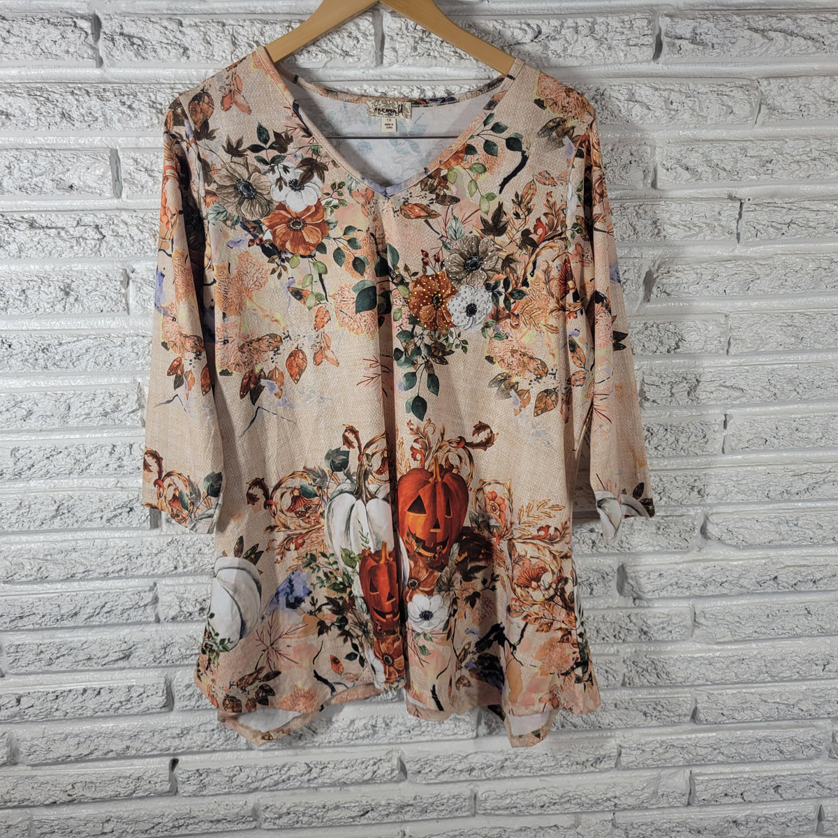 OneWorld Women 1X Fall Halloween Pumpkin Floral VNeck Top Embellished 3/4 Sleeve NOV64XE