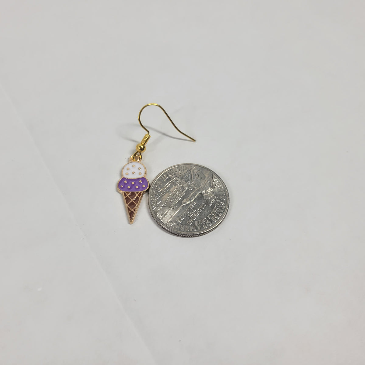 Cute Purple White Ice Cream Cone Dangle Drop Earrings Gold Tone Enamel Sweet Food E66E
