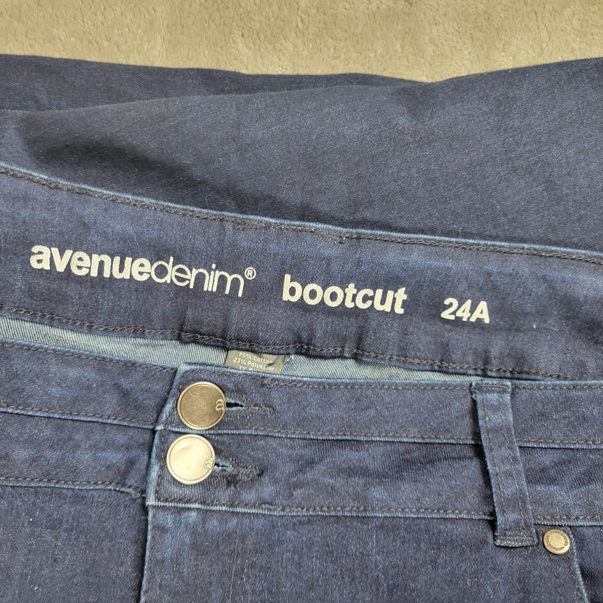 Avenue Jeans Womens Plus 24 Dark Wash Bootcut Stretch Elastic Waist Denim Blue BOO15E