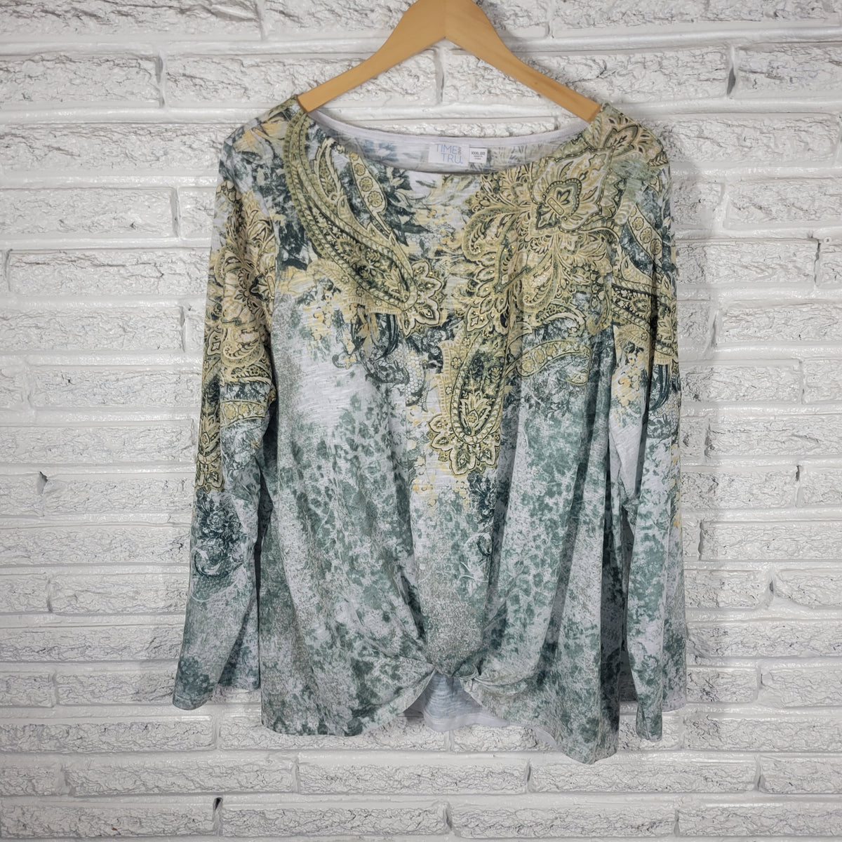Time & Tru Women 3XL Floral Studded Blouse Top Long Sleeve Stretch Casual Travel FLO150E