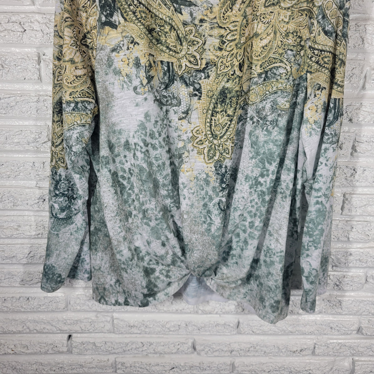 Time & Tru Women 3XL Floral Studded Blouse Top Long Sleeve Stretch Casual Travel FLO150E