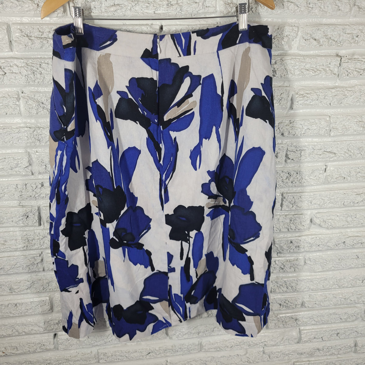 Cato Womens 18W Blue White Watercolor Linen Rayon Pencil Skirt Pockets Travel Knee WAT111E