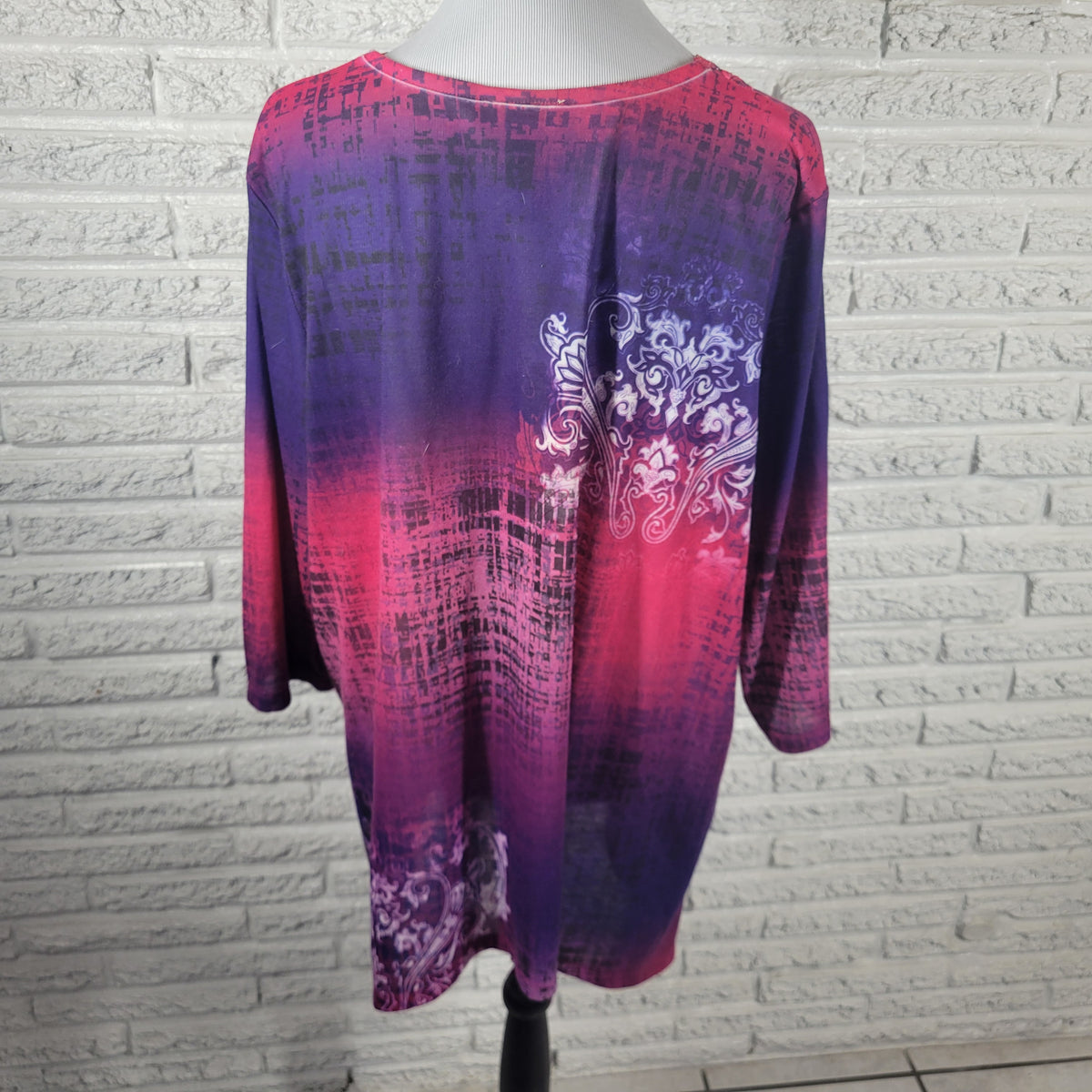 Catherines 1X Paisley Tunic Blouse Rhinestone V-Neck 3/4 Sleeve Plus Casual Top PAI44E