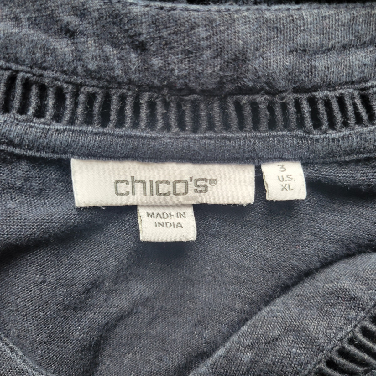 Chico's XL Blue Linen Knit Crochet Sleeve Tee Shirt V-Neck Pullover Casual Top BLU43E