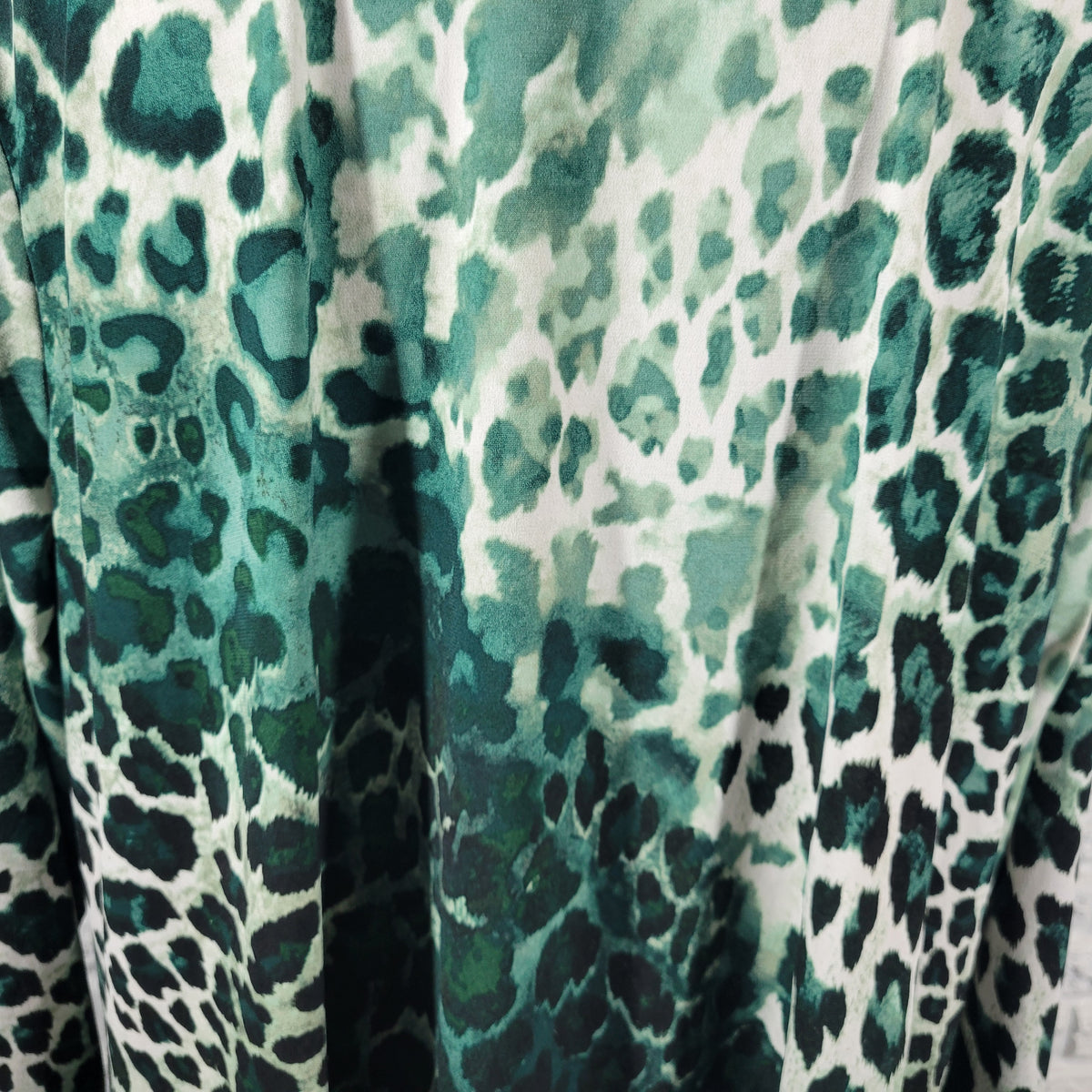 Cato Womens Tunic 18W Green Black Animal Print Blouse Asymmetric Hem 3/4 Sleeve ANI69E