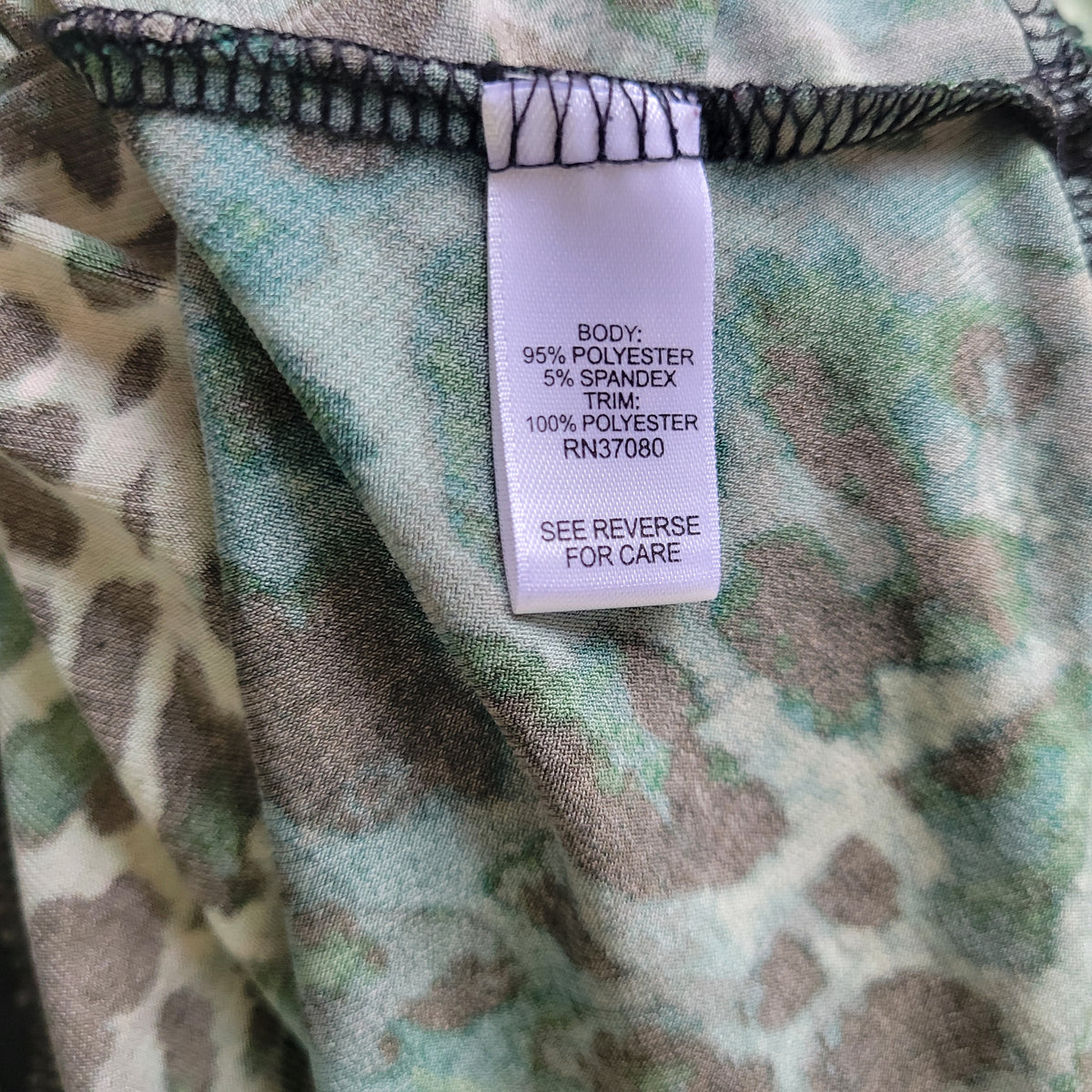 Cato Womens Tunic 18W Green Black Animal Print Blouse Asymmetric Hem 3/4 Sleeve ANI69E