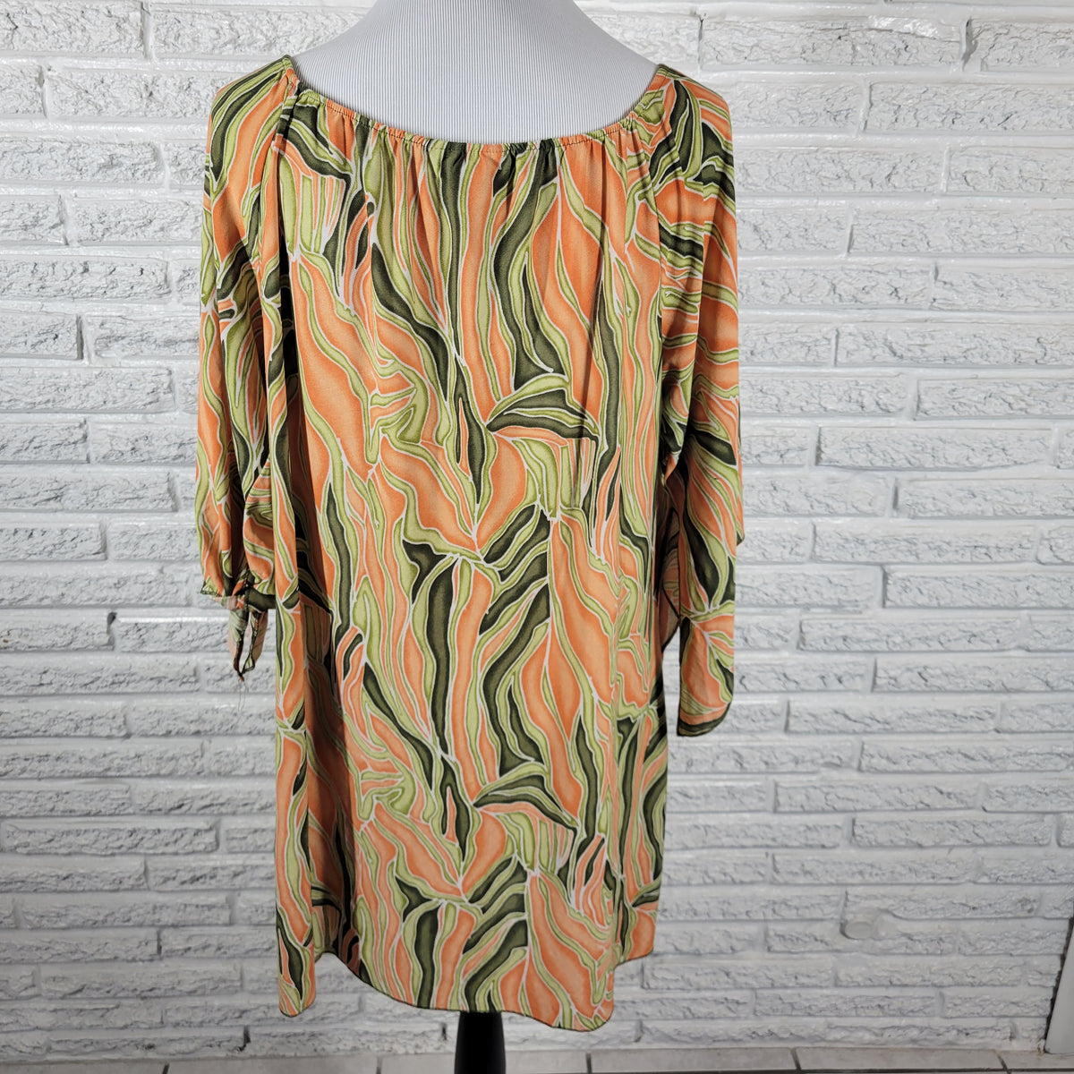 Zoey Beth 2X Tunic Plus Size Top Orange Green Watercolor 3/4 Sleeve V-Neck WAT113E