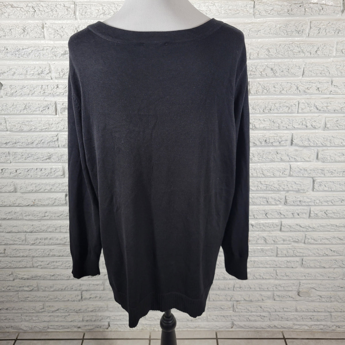 Belle by Kim Gravel XL Black Fuzzy Heart Graphic Knit Sweater Tunic Long Sleeve BLA80E