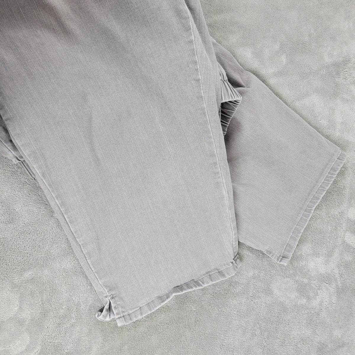Woman Within Womens 26W Gray Capri Pants Pull On Elastic Waist Stretch Pockets CAP18E