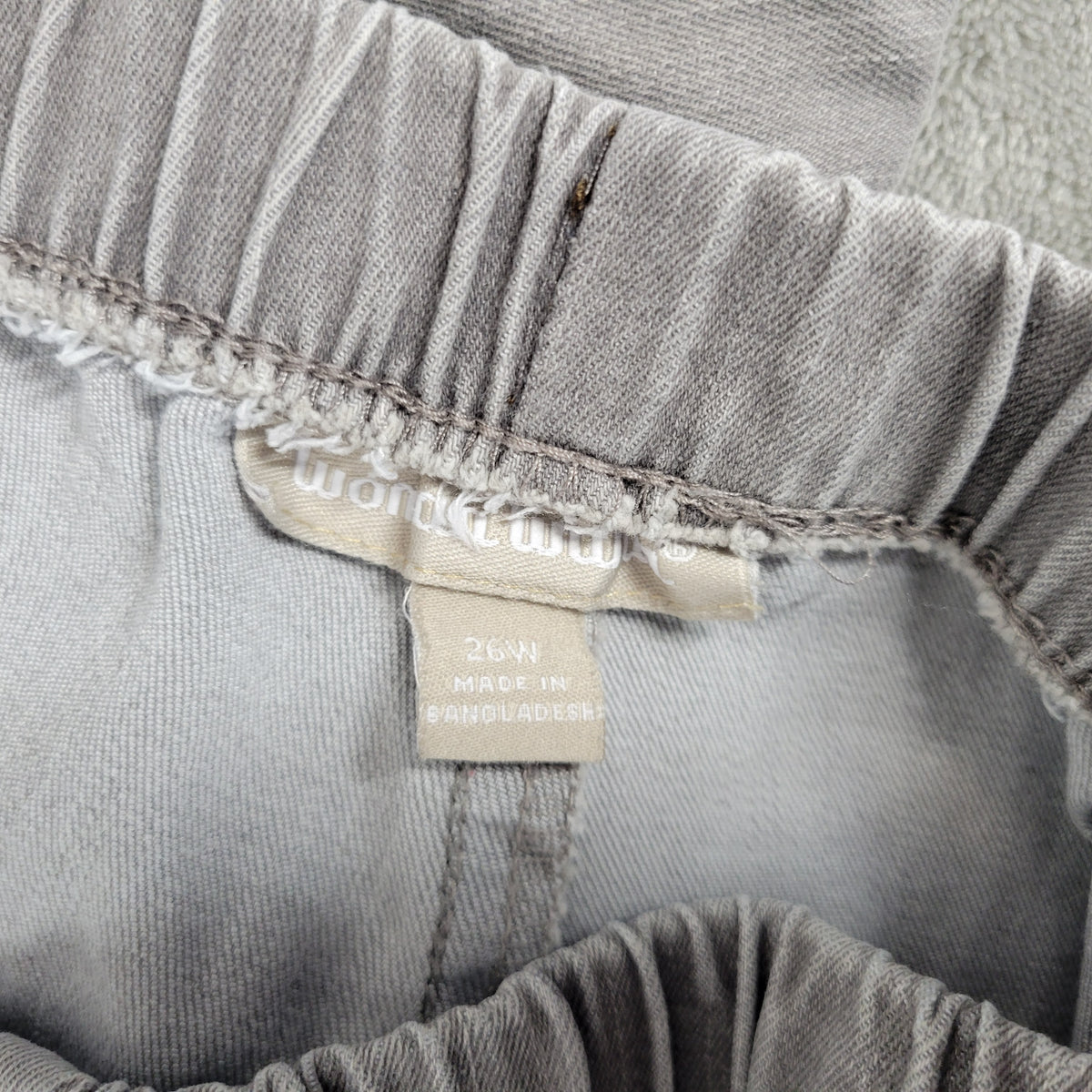 Woman Within Womens 26W Gray Capri Pants Pull On Elastic Waist Stretch Pockets CAP18E