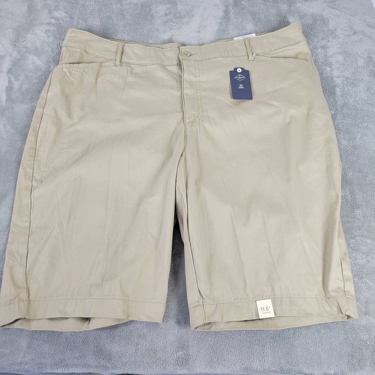 St. John's Bay Women Bermuda Shorts 22W Plus Beige Mid Rise Elastic Waist Pocket C21E