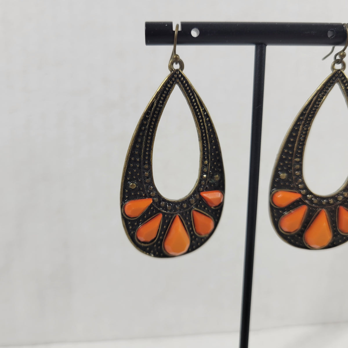 Boho Antique Brass Teardrop Earrings Orange Stone Accent Openwork Dangle Hoop E106E