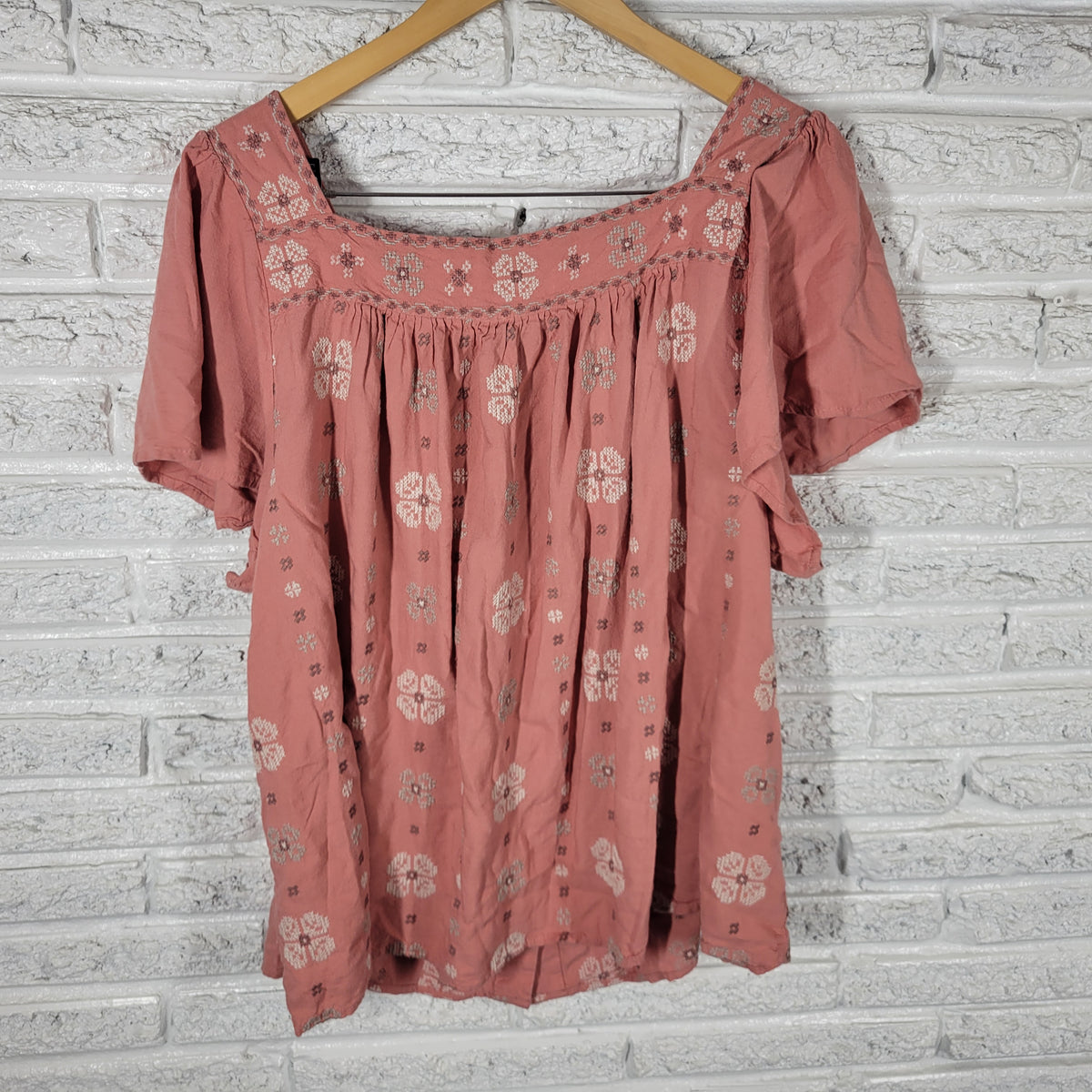 Torrid Women 3X Plus Top Pink Embroidered Peasant Shirt Linen Blend Square Neck PIN29E