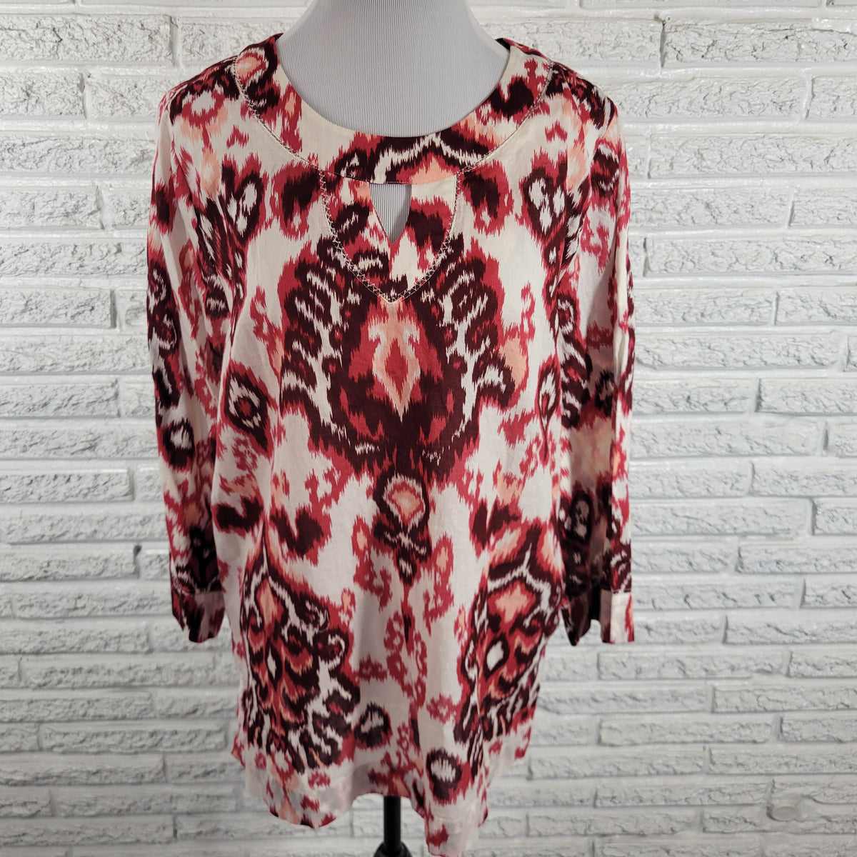 White Stag Women XXL 20 Top Red White Geometric Cotton 3/4 Sleeve Semi Sheer GEO289E