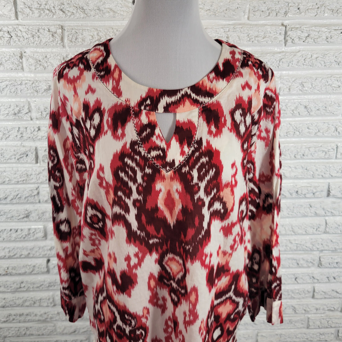 White Stag Women XXL 20 Top Red White Geometric Cotton 3/4 Sleeve Semi Sheer GEO289E