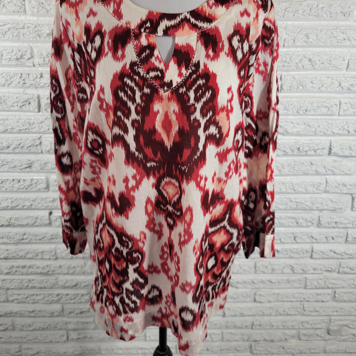 White Stag Women XXL 20 Top Red White Geometric Cotton 3/4 Sleeve Semi Sheer GEO289E