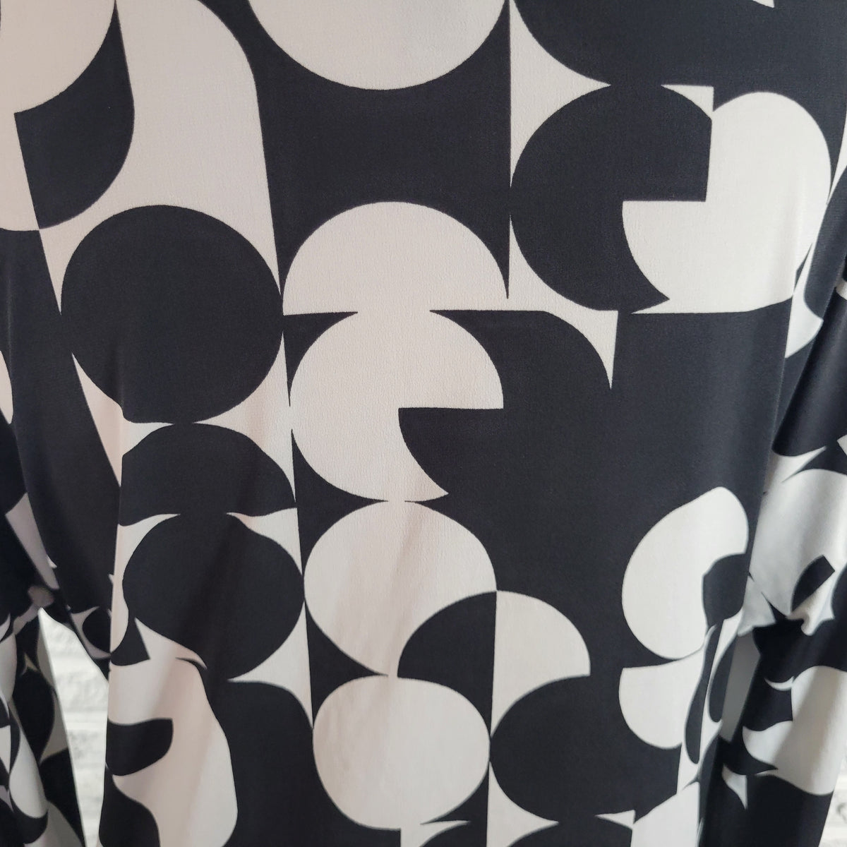 Worthington Women XL Wrap Top Black White Geometric V-Neck Long Sleeve Blouse GEO213E
