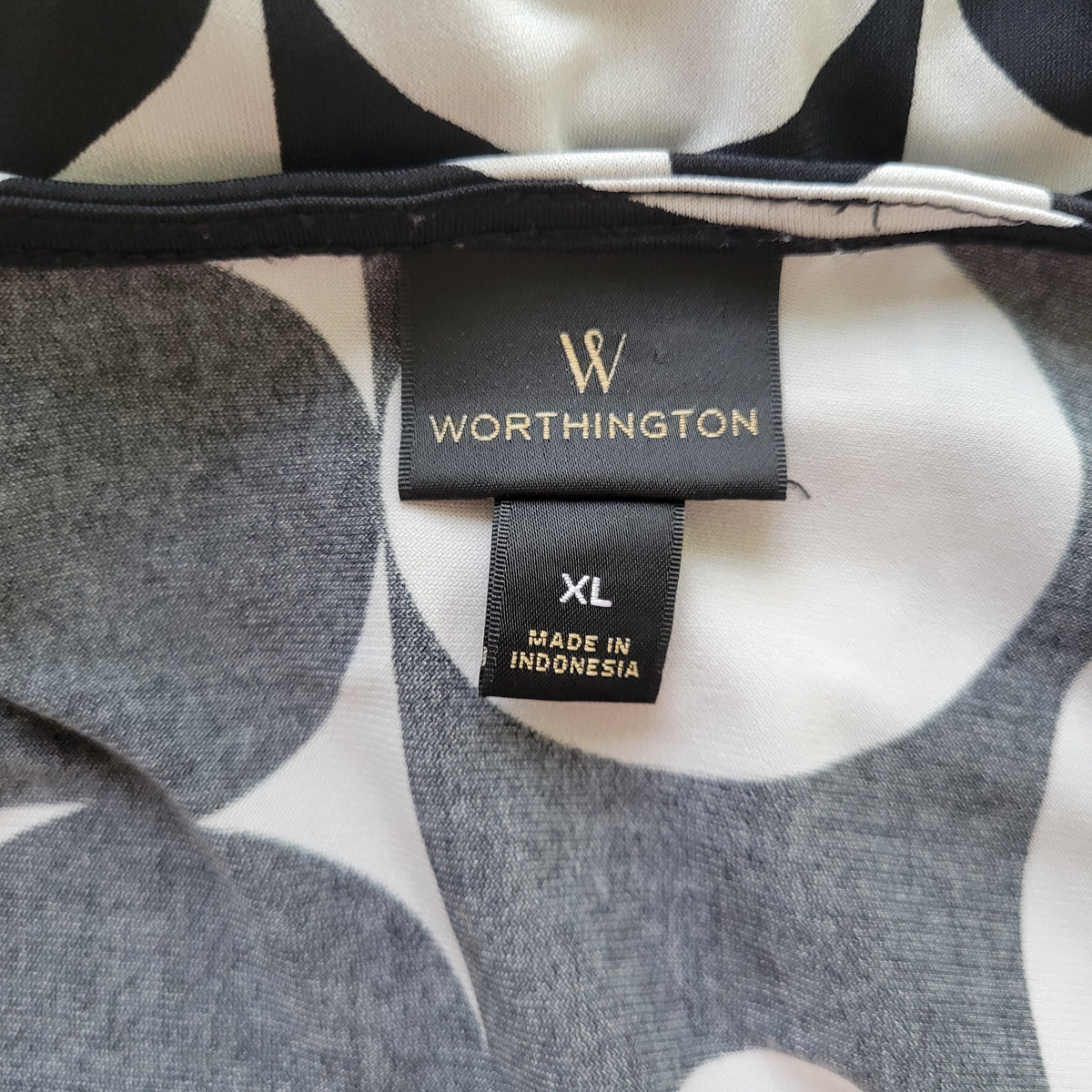 Worthington Women XL Wrap Top Black White Geometric V-Neck Long Sleeve Blouse GEO213E