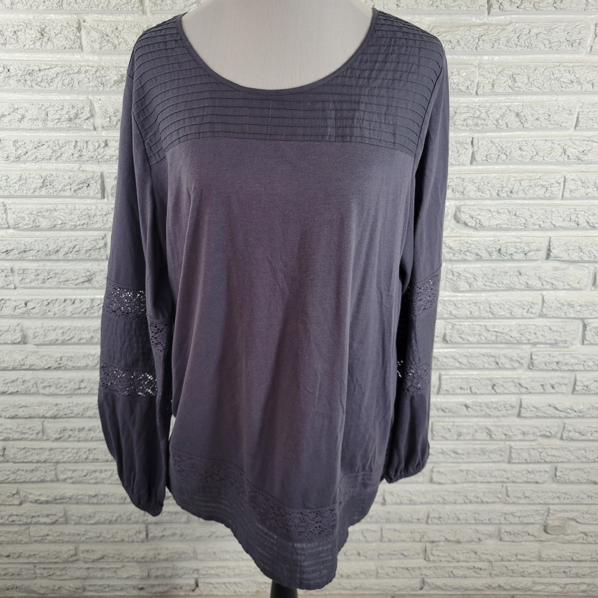 Logo Lori Goldstein Women 1X Plus Tunic Blue Crochet Trim Cotton Blouse Keyhole BLU87E