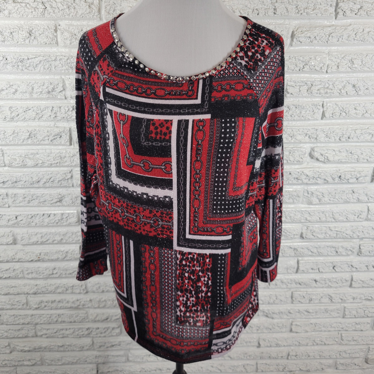 Ruby Rd Women XL Knit Top Black Red Metallic Geometric Studded Blouse Lng Sleeve GEO211E