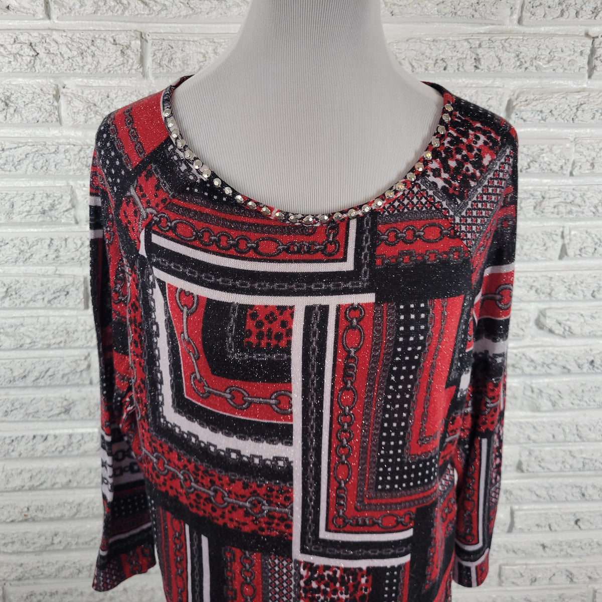 Ruby Rd Women XL Knit Top Black Red Metallic Geometric Studded Blouse Lng Sleeve GEO211E