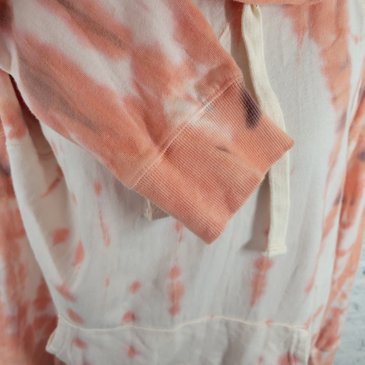 Old Navy Womens XL Tie Dye Hoodie Sweatshirt Orange Purple Pullover Pocket SWE28E