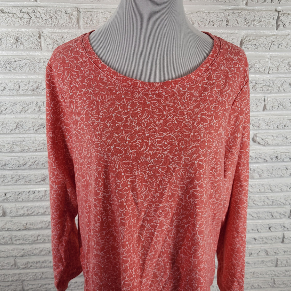 Croft & Barrow Women Plus 1X Floral Tee Long Sleeve Pink Knit Crewneck Top FLO231E