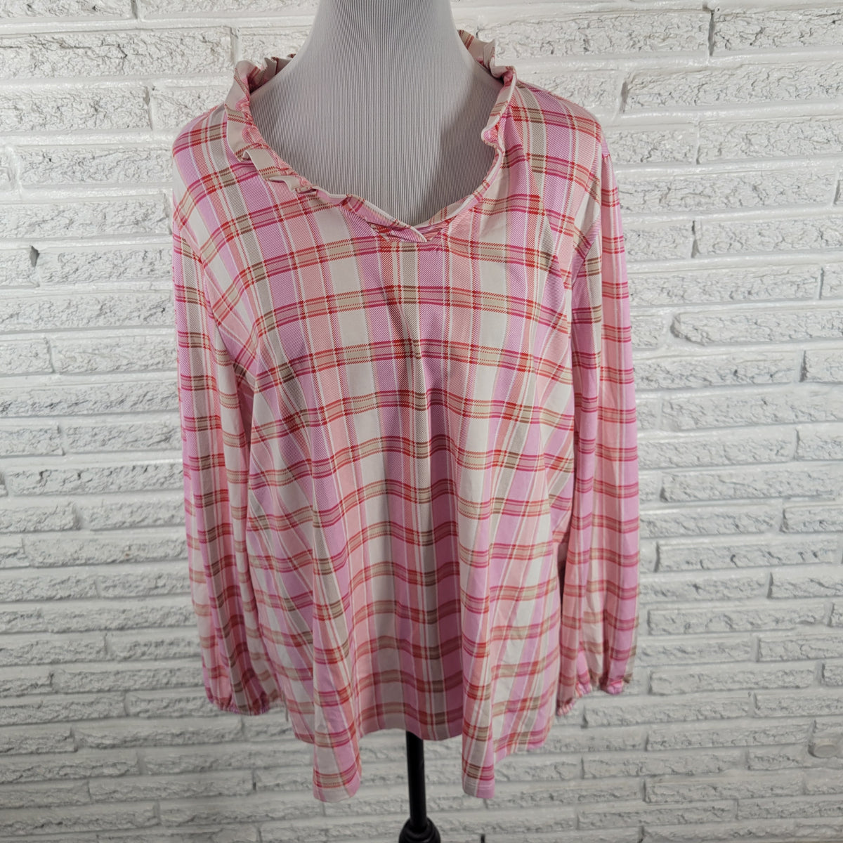 Denim & Co XL Plaid Top Ruffle Neck V-Neck Pink Red Long Sleeve Pullover Casual PLA29E